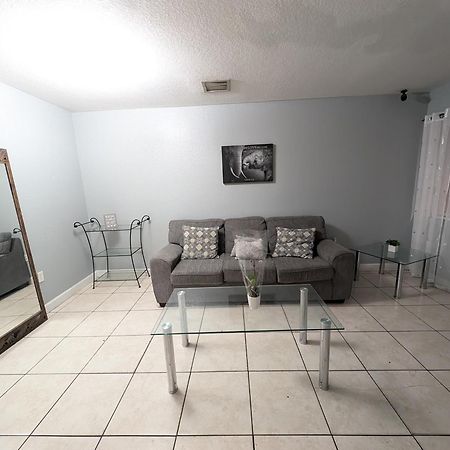 Milusol Hostel Miami Shores Ngoại thất bức ảnh