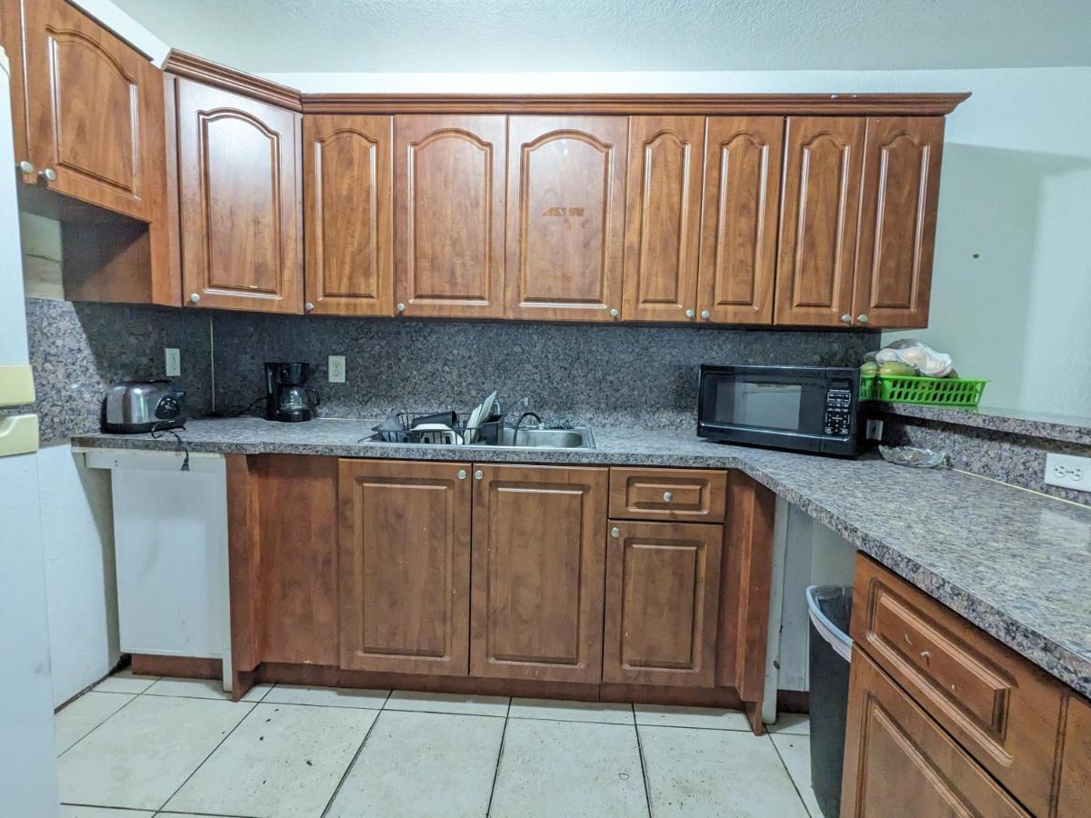 Milusol Hostel Miami Shores Ngoại thất bức ảnh