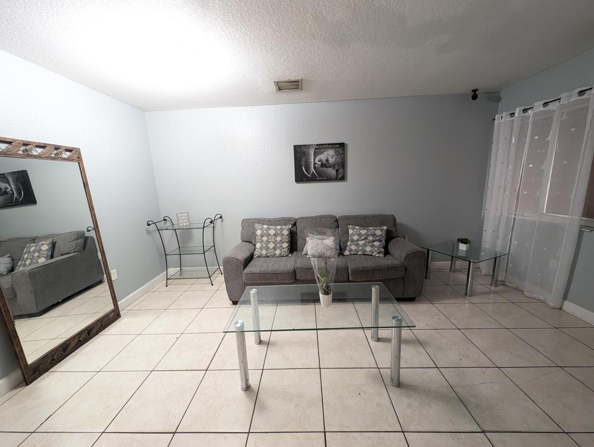 Milusol Hostel Miami Shores Ngoại thất bức ảnh