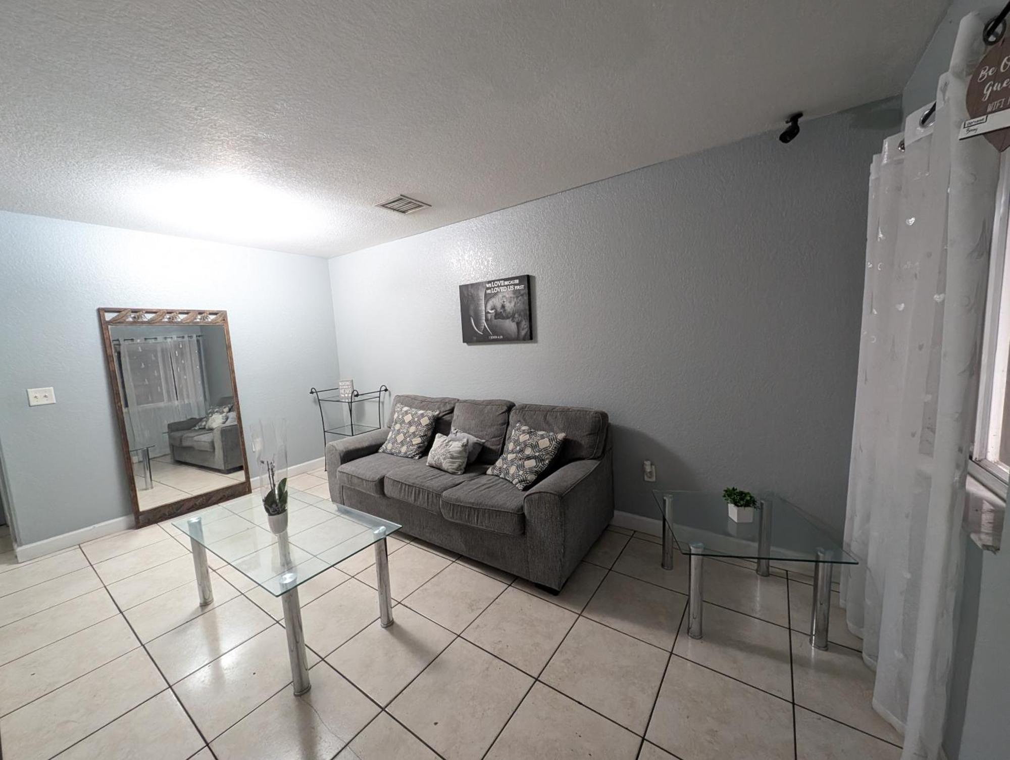 Milusol Hostel Miami Shores Ngoại thất bức ảnh